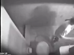 خواهر برادر خود را ب ...
