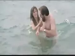 چلچله بسیاری از لوزه ...